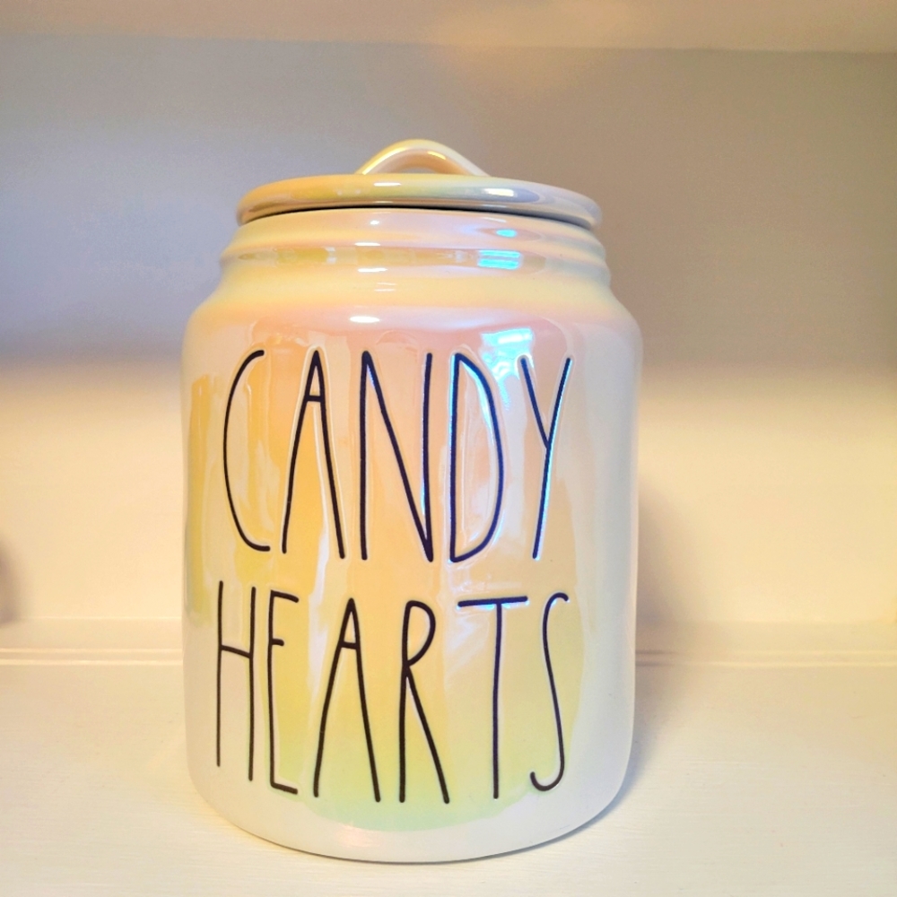 Rae Dunn NWT CANDY HEARTS Irradescent Medium Canister